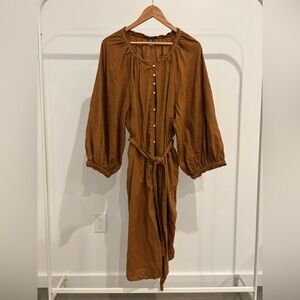 | Old Navy | Puff-Sleeve Waist-Defined
Embroidered Shirt Dress in size XXL Tall